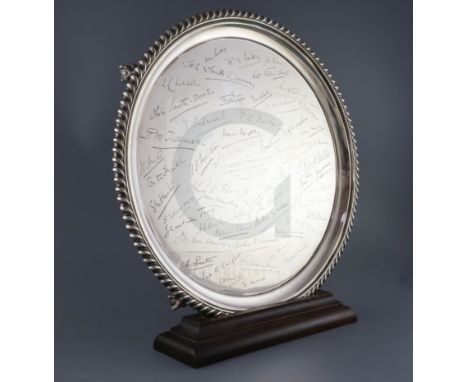 A George V large silver circular salver, with presentation inscription to 'Lieutenant Colonel Norman Tronson, Secretary Dinar