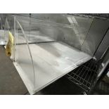 Présentoir Dome en Plexi, 27'' x 19''