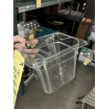LOT: (42 +/-) Bacs Cambro, sans Couvercles