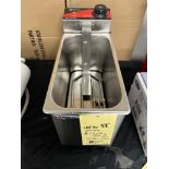 Cuiseur à Pate OMCAN, mod: CE-CN-0002-B, 17'' x 7'', sur Comptoir