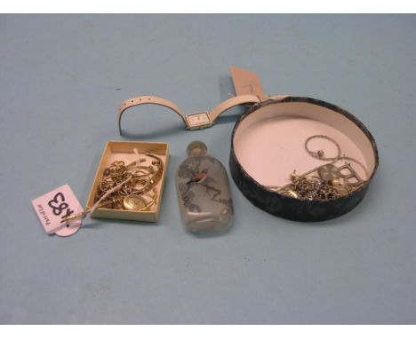 A small assortment of 9ct. gold jewellery, some damaged, 18.3 grams total, together with a 9ct. gold and diamond solitaire ri
