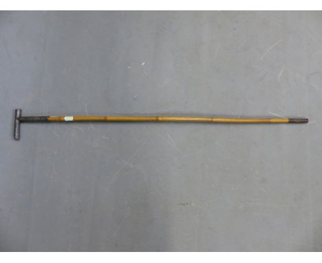 A NIELLO FOLIAGE INLAID SILVER HANDLED BAMBOO WALKING STICK, THE INDISTINCT MARKS POSSIBLY RUSSIAN 