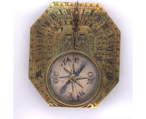AN EARLY 18TH CENTURY FRENCH BRASS BUTTERFIELD TYPE COMPAS SUNDIAL NICHOLAS BION, PARIS, THE ELONGATED OCTAGONAL PLATE WITH F