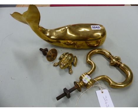 A BRASS DOOR KNOCKER.   W 16cms. A BRASS ROUNDEL.   Dia. 5cms.  BOTH WITH NUT AND BOLT FITTINGS, A BRASS FROG FORM BOX AND A 