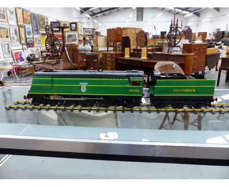 AN ASTER HOBBY LIVE STEAM GAUGE 1 STEAM LOCOMOTIVE AND TENDER, 30th ANNIVERSARY BATTLE OF BRITAIN CLASS LIGHT PACIFIC 4-6-2 "