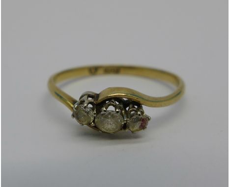 A 9ct gold ring, 1.1g, M