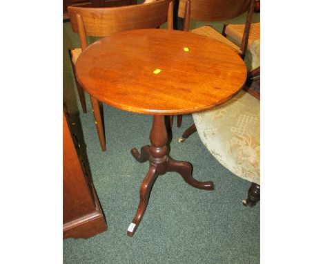 19th century mahogany tilt-top circular side table on baluster column and tripod feet (height 68cm diameter 52cm)