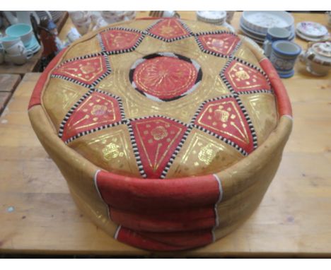 MIDDLE EASTERN STYLE POUFFE 