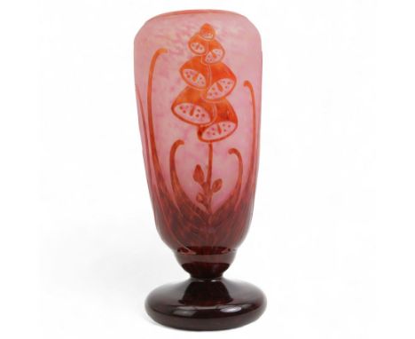 Le Verre Français, overlaid and etched cameo glass vase, circa 1920, internally mottled with pink and overlaid in amethyst wi
