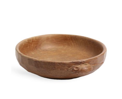 Mouseman - oak circular nut bowl, tooled outer edge carved with mouse signature, by the workshop of Robert Thompson, KilburnD