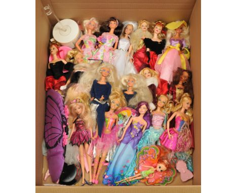 Mattel Barbie x nineteen including Avon exclusives and Fairytopia plus others, unchecked for completeness or correctness, Goo