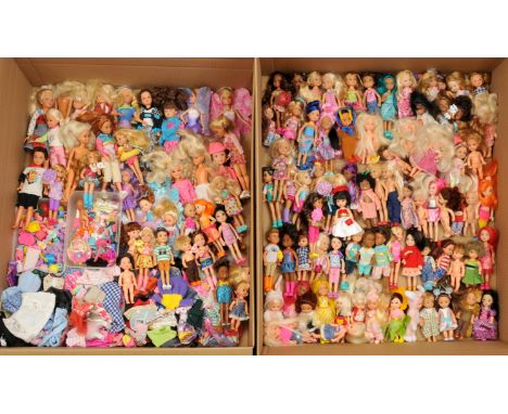Mattel Barbies sister, large group including Skipper, Kelly and Chelsea and others, plus a range of clothing; unchecked for c