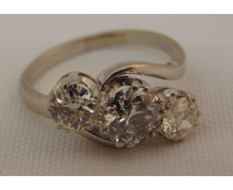 Platinum three stone diamond ring, approx total weight 6.0g