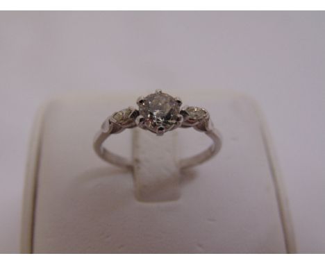 18ct white gold and diamond dress ring, approx total weight 3.0g