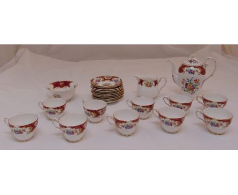 Royal Standard Lady Fayre teacups, saucers and a coffee pot (24)