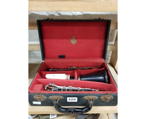 CASED CLARINET