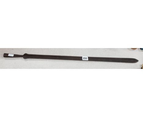 ORIGINAL&nbsp;MASAI LION HUNTING SPEARHEAD