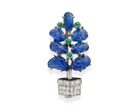 CARTIER: ART DECO SAPPHIRE, EMERALD, DIAMOND AND ONYX GIARDENETTO BROOCH, CIRCA 1925The brilliant-cut diamond vase issuing a 