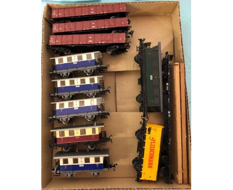 Fleischmann HO scale quantity of passenger coaches and freight wagons 