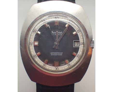 Gents Accurist mechanical wristwatch CONDITION REPORT: This item is working at lotting.