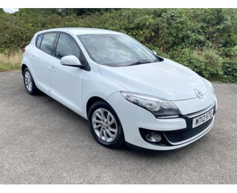 Renault Megane Dynamique 1.6 Manual. Registration number: MT12 KTG.Finished in white with grey cloth interior, alloy wheels, 