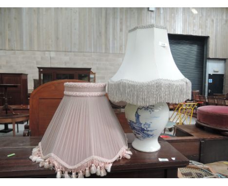 A modern oriental style table lamp