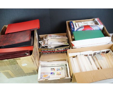 Stamps - a large collection of mainly Royal Mail first day covers, some in albums, to include many railway related, together 