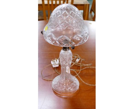 Glass lamp and shade, 45 cm high