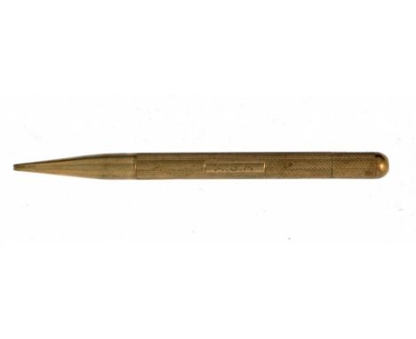 A 9CT GOLD PROPELLING PENCIL, C1930  engine turned, 10.5cm l, marked MADE IN ENGLAND ++In apparently working order, slight de