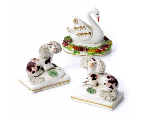 A STAFFORDSHIRE PORCELAIN MINIATURE MODEL OF A SWAN AND A PAIR OF CONTEMPORARY MINIATURE ENGLISH PORCELAIN MODELS OF DOGS, BO