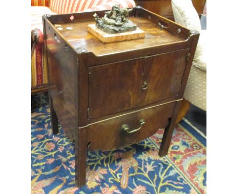 A George III mahogany tray top commode  