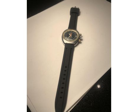 A VINTAGE ORIS CHRONORIS 17 JEWELS STAR WRIST WATCH SEEN WORKING BUT NO WARRANTY 