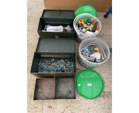 A LARGE ASSORTMENT OF HARDWARE TO INCLUDE BOLTS AND PIPE FITTINGS ETC 