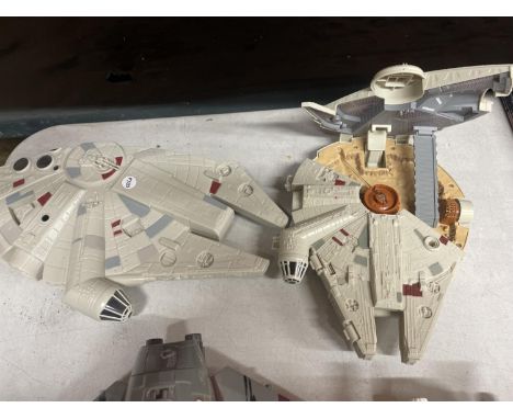 A MILLENIUM FALCON WALL LIGHT PLUS SMALL MODEL 