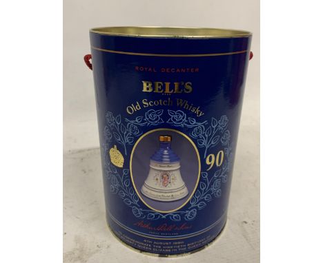 A BOXED 75CL BOTTLE - BELLS ROYAL QUEEN MOTHER 90TH BIRTHDAY OLD SCOTCH WHISKY DECANTER 