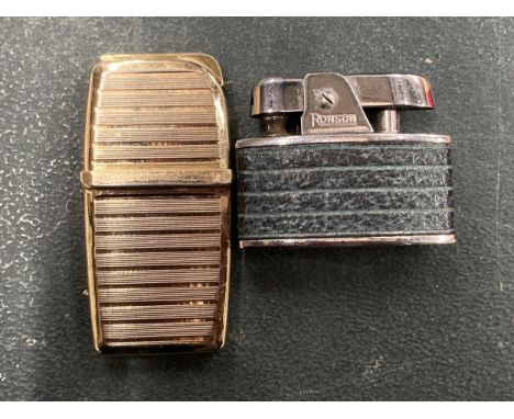 TWO VINTAGE LIGHTERS TO INCLUDE RONSON EXAMPLE 