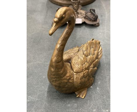 A BRASS GERMAN GESCHUTZT SWAN INKWELL 