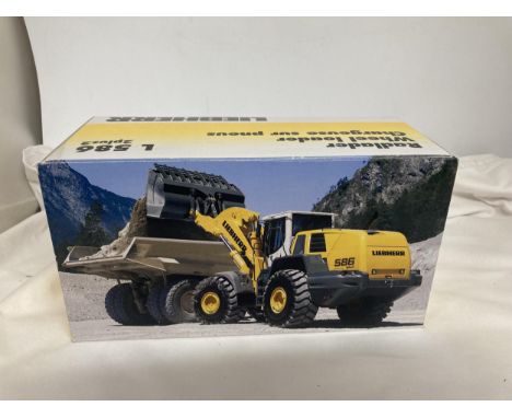 A NGZ MODEL 1:50 SCALE LIEBHERR L586 WHEEL LOADER - LIMITED EDITION 