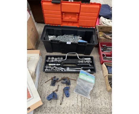 A TOOL BOX CONBTAINING AN ASSORTMENT OF TOOLS TO INCLUDE SOCKETS AND SASH CLAMP BRACKETS ETC 