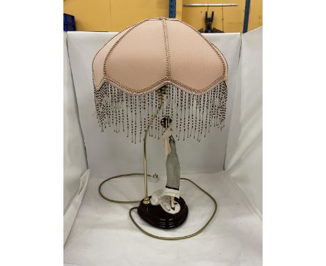 A CAPODIMONTE FLORENCE 1987 LAMP WITH BEADED SHADE 