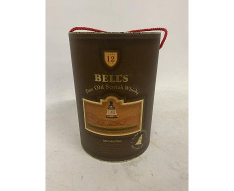 A BOXED 75CL BOTTLE - BELLS 12 YEARS OLD FINE OLD SCOTCH WHISKY DECANTER 