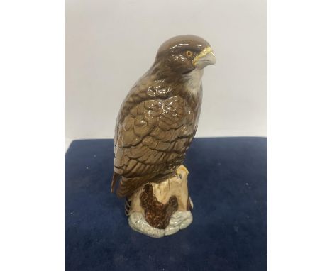 AN UNOPENED BENEGALES SCOTCH WHISKY BESWICK BUZZARD FIGURE 