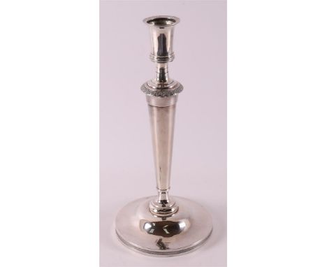 A first grade 950/1000 silver 1-light candlestick of 278 grams, Paris 1798-1809.