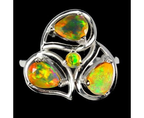 A 925 silver opal set ring, (P.5).