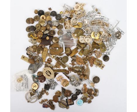 Military Badges and Buttons: Mixed ages and country badges to include selection of anodised collars and titles, Australian, F