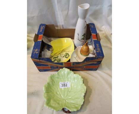  Sale Item:    CARLTON WARE   Vat Status:   No Vat   Buyers Premium:  This lot is subject to a Buyers Premium of 15% + Vat @ 