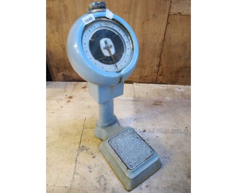  Sale Item:    AVERY SCALES   Vat Status:   No Vat   Buyers Premium:  This lot is subject to a Buyers Premium of 15% + Vat @ 