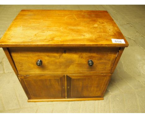  Sale Item:    COMMODE (AF)   Vat Status:   No Vat   Buyers Premium:  This lot is subject to a Buyers Premium of 15% + Vat @ 