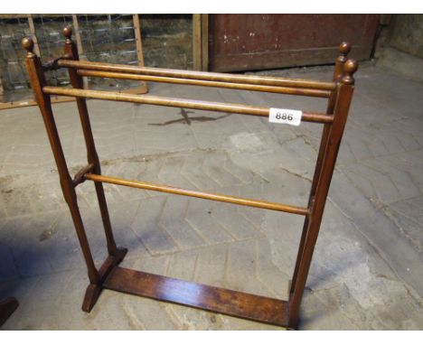  Sale Item:    TOWEL RAIL   Vat Status:   No Vat   Buyers Premium:  This lot is subject to a Buyers Premium of 15% + Vat @ 20