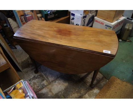  Sale Item:    MAHOGANY GATE LEG TABLE   Vat Status:   No Vat   Buyers Premium:  This lot is subject to a Buyers Premium of 1